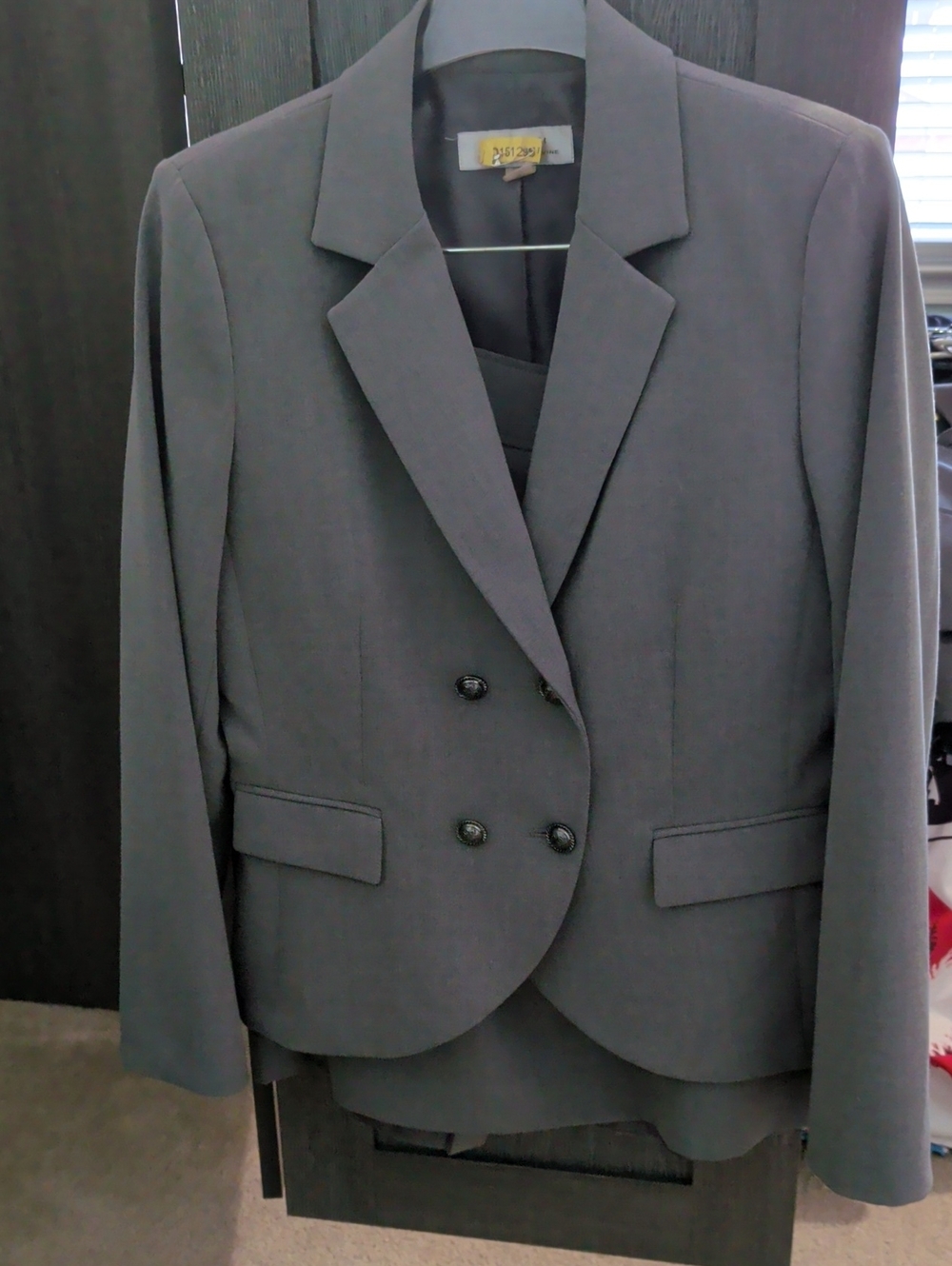 Tailored Gray Double-Breasted Women's Blazer And Skirt Suit